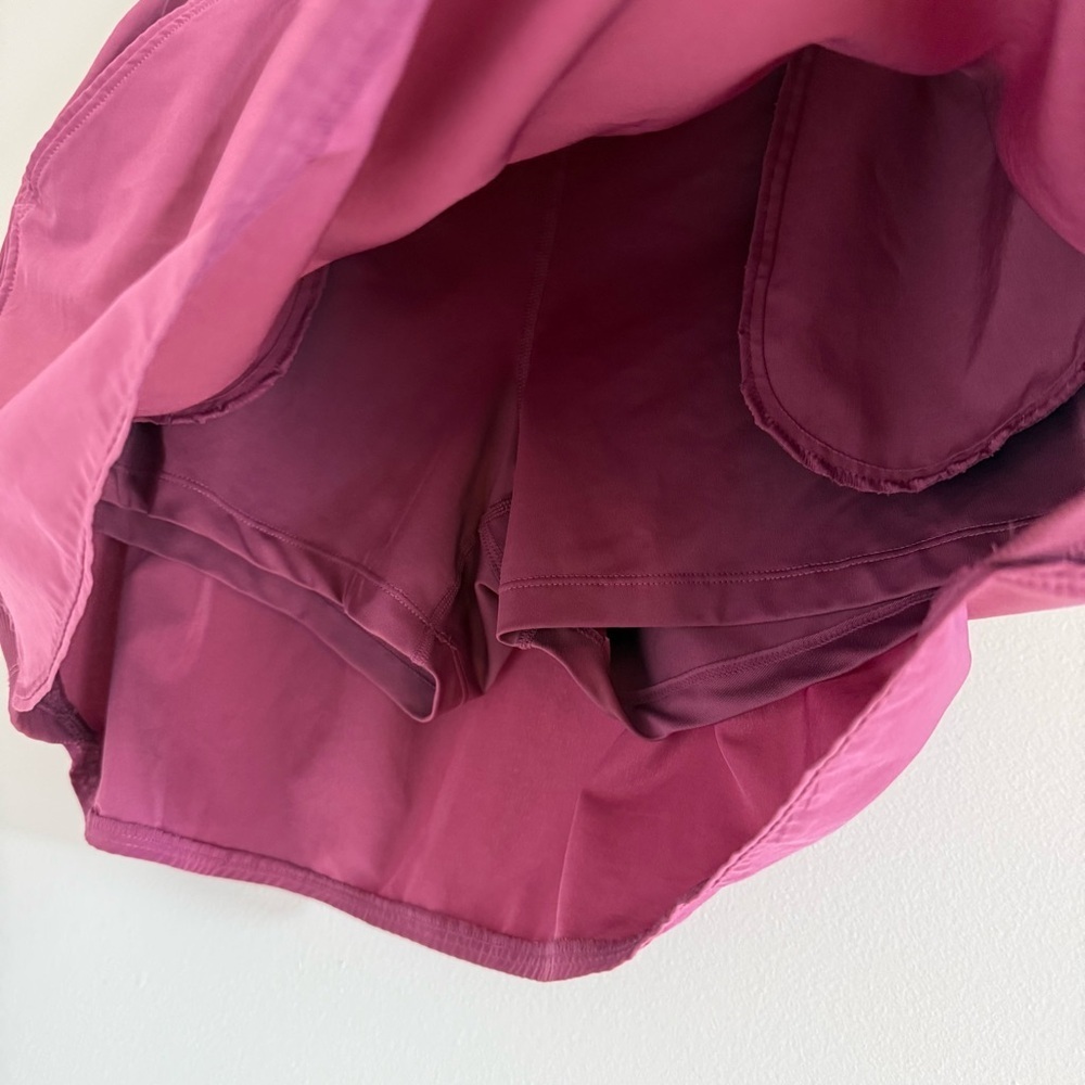 Apana Raspberry Active Skort with Side Pockets - Picture 4 of 6